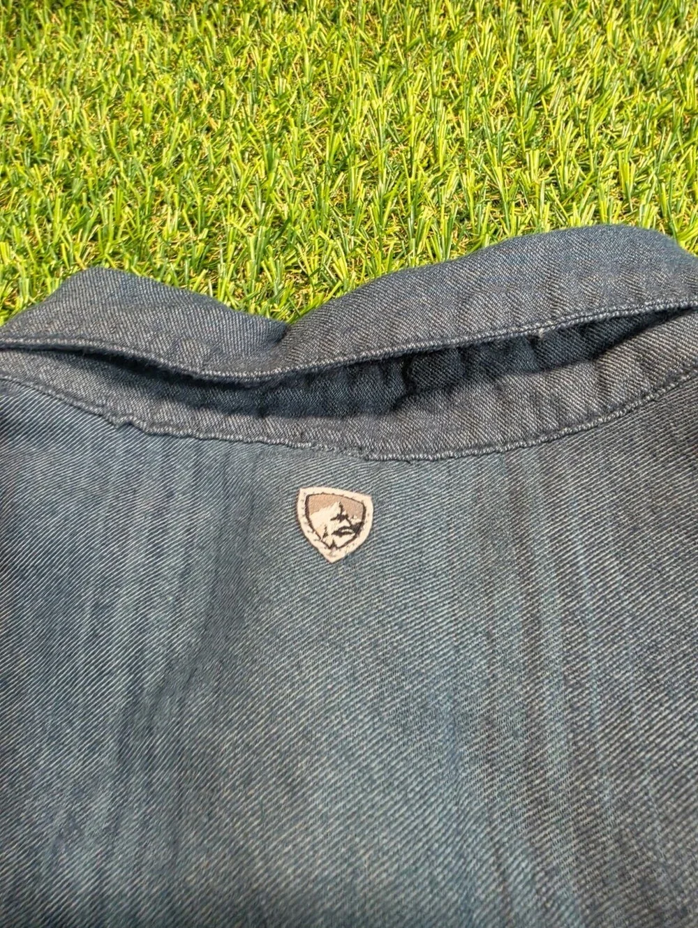 Men's Long Sleeve Button-Up Denim Shirt with Collar and Back